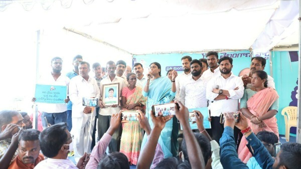 వారు మాత్రం చదవ అవసరం లేదు..