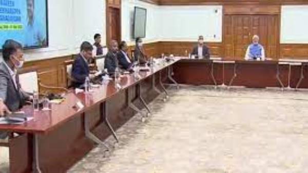 హిండన్కు చేరిన 690 మంది.. హిండన్కు చేరిన 690 మంది..