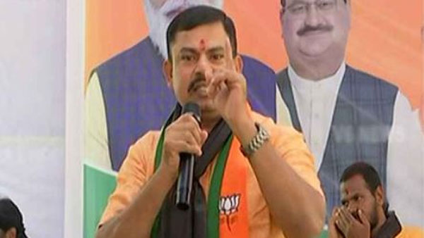ఢిల్లీలో బీజేపీ రాజ్యం ఉందంటూ రాజా సింగ్ ఢిల్లీలో బీజేపీ రాజ్యం ఉందంటూ రాజా సింగ్