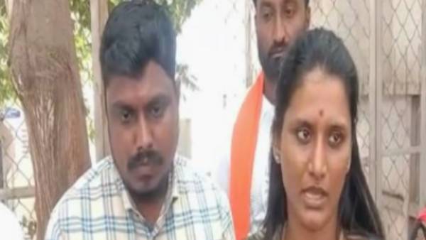  మంత్రి మీద పోలీసు కమీషనర్ కు ఫిర్యాదు చేసిన కూతురు