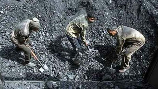 తెలంగాణా బడ్జెట్ సమావేశాల్లోనూ బొగ్గు గనుల ప్రైవేటీకరణపై చర్చ, అధికార టీఆర్ఎస్ ఫైర్