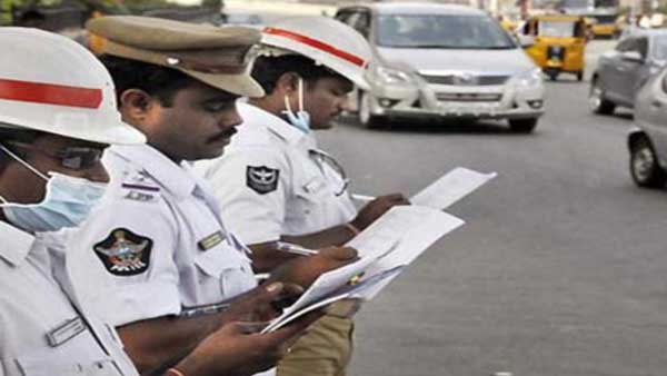 పెండింగ్ ట్రాఫిక్ చలాన్ల క్లియరెన్స్ కు మరో 15 రోజులగడువు పెంపు