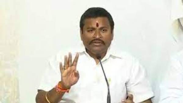 పాకుడు యాత్ర చేసినా.. పాకుడు యాత్ర చేసినా..