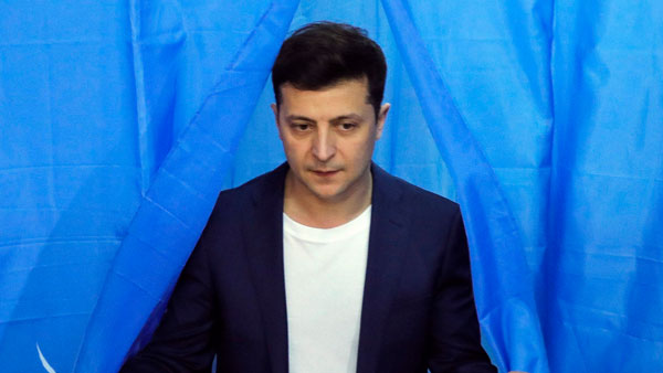 ర‌ష్యాను ఎదుర్కొంటాం.. ఆయుధాలు ఇవ్వండి..