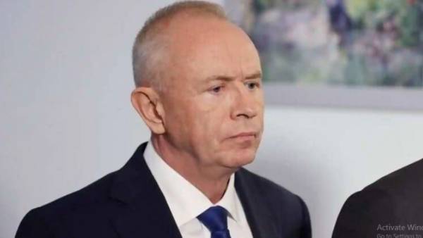 కీవ్, చెర్నిహివ్ నుంచి..