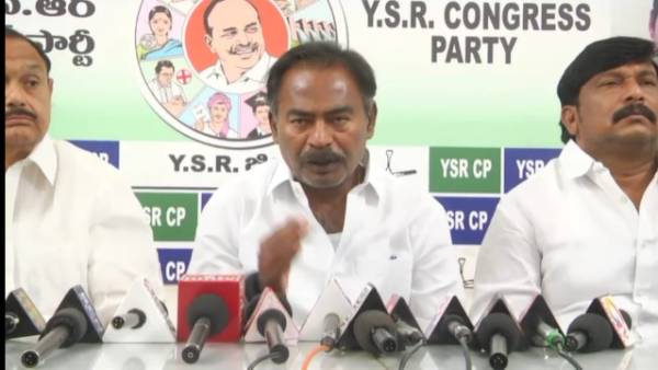  అవినాష్ గుండెపోటని చెప్పలేదు