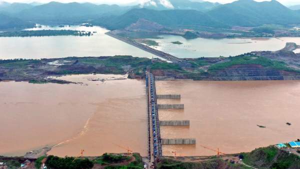 పోలవరంపై అసెంబ్లీలో చర్చ పోలవరంపై అసెంబ్లీలో చర్చ