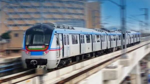 మెట్రో రైలు వేగం పెరగడంతో ప్రయాణికులకు సమయం ఆదా