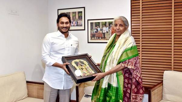 నిర్మలా సీతారామన్‌తో సీఎం జగన్ సమావేశం