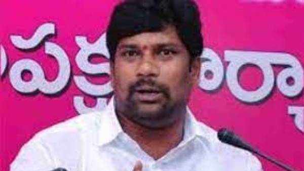  రేవంత్ రెడ్డి, బండి రాజీనామా చేయాలి..