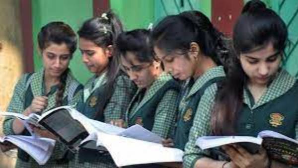 సీబీఎస్‌ఈ అఫిలియేషన్‌తో ఉండాలి