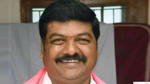 వరంగల్ తూర్పు నియోజకవర్గంలో గులాబీ నేతల మధ్య రగడ