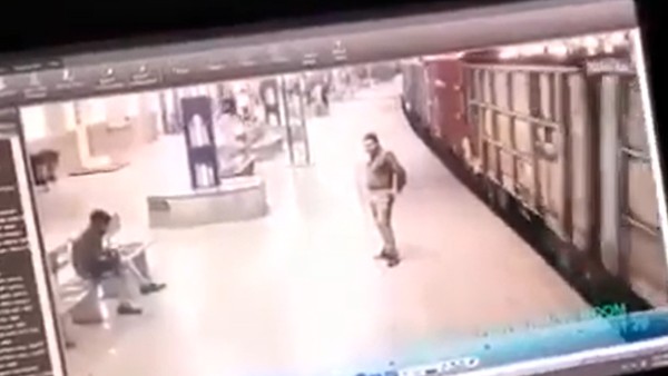 ఒంటరిగా ఉండొద్దట