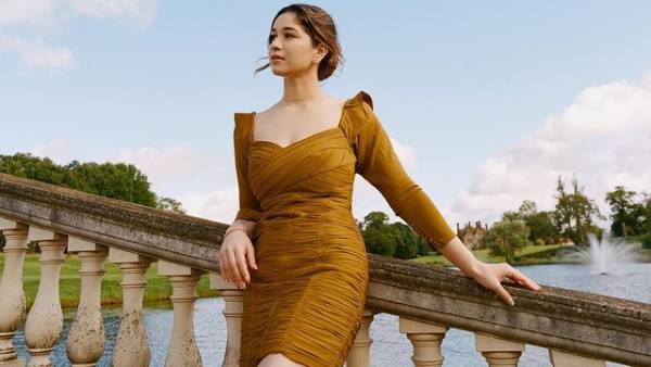 ఇక వెండితెర పైన కనిపిస్తే..మెరుపులే