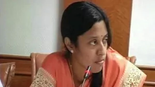 శ్రీలక్ష్మి రివ్యూ పిటిషన్ శ్రీలక్ష్మి రివ్యూ పిటిషన్