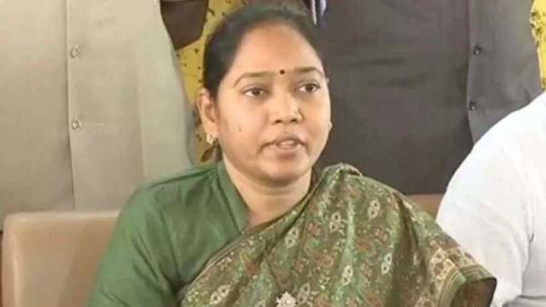  ఎమ్మెల్యేగా రాజీనామా చేస్తానని పేర్కొన్న మాజీ హోం మంత్రి మేకతోటి సుచరిత