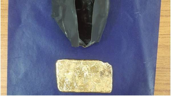  అతి తెలివితో అడ్డంగా చిక్కిపోతున్నారు