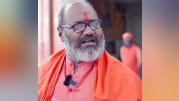  హిందువులు ఆయుధాలు పట్టుకోవాలి..