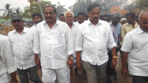 1అన్నీ ఆలోచించుకొనే..