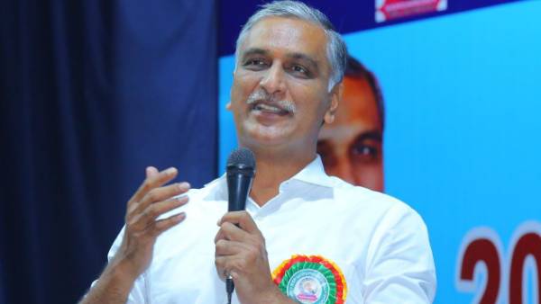  కేంద్రం నుంచి న‌యా పైసా రాలేదు. బిల్లుల చెల్లింపులు ఆగిపోతున్నాయన్న మంత్రులు