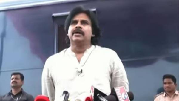 రైతు కుటుంబాలకు పవన్ ఆర్థిక సాయం