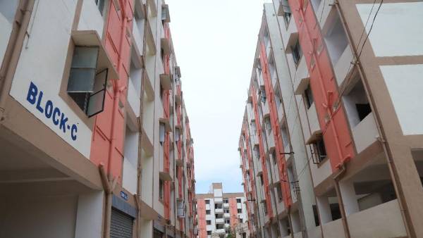  డబ్బులిచ్చి నష్టపోవద్దు.. అందరికి ఉచితంగానే ఇస్తామన్న తలసాని