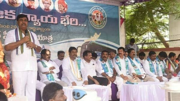  దాడుల భయంతో బహిరంగసభలు