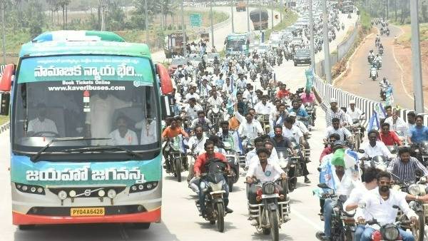వైసీపీ మంత్రుల బస్సుయాత్ర