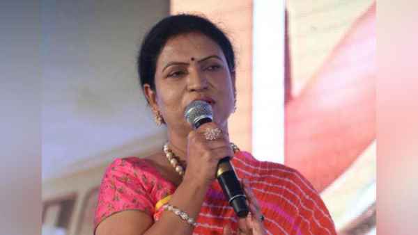  సంక్షేమ పథకాల అమలుకు మద్యం డబ్బులు.. మద్యాన్ని కేసీఆర్ ఏరులై పారిస్తున్నాడన్న డీకే అరుణ