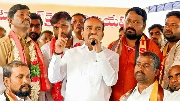  రెడ్డి సింహగర్జన సభ.. మల్లారెడ్డిపై దాడి.. కేసులు నమోదు 