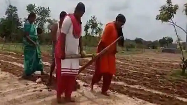 అరవింద్ ఇంటి ముందు నిరసన..