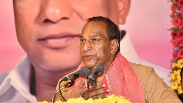 జైలులో పెట్టడం ఏంటీ..?