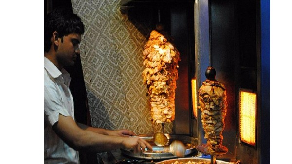 Kerala: Kasargod schoolgirl dies after having rotten shawarma, 30-others were hospitalised