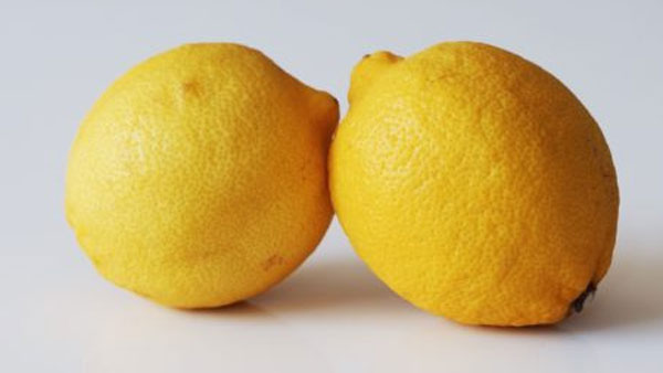 Increased prices of tomatoes, chillies and lemons due to ramadan Increased prices of tomatoes, chillies and lemons due to ramadan