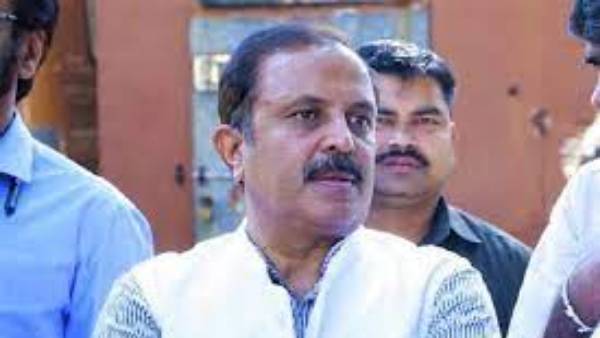 పదవీతో అందలం పదవీతో అందలం