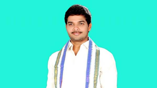  అజ్ఞాతంలో ఎమ్మెల్సీ అనంత బాబు