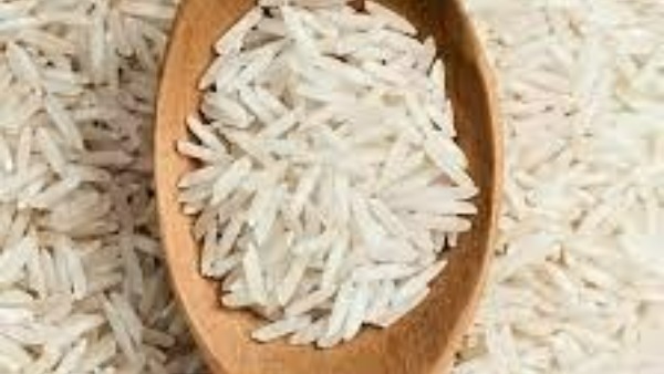  వంట గదిలో బియ్యం అయిపోతే డబ్బు సమస్యలు