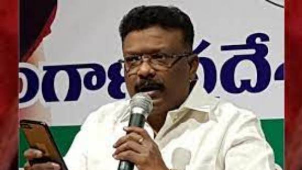  పెరిగిపోతున్న టీఆర్ఎస్ నేతల కబ్జాలు.. తెలంగాణ భవన్ ఉండగా మరో కార్యాలయం ఎందుకన్న కాంగ్రెస్