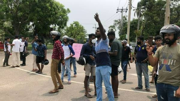 Sri Lanka Crisis : former pm mahindas family take shelter at naval base amid protests Sri Lanka Crisis : former pm mahindas family take shelter at naval base amid protests