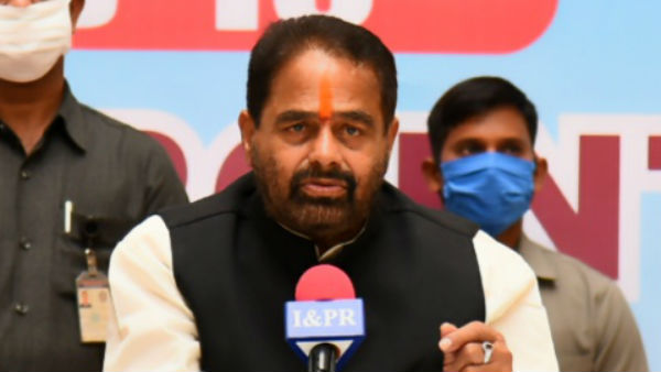 చంద్రబాబు చేస్తున్నవి అసమర్ధుడి అంతిమ యాత్రలు