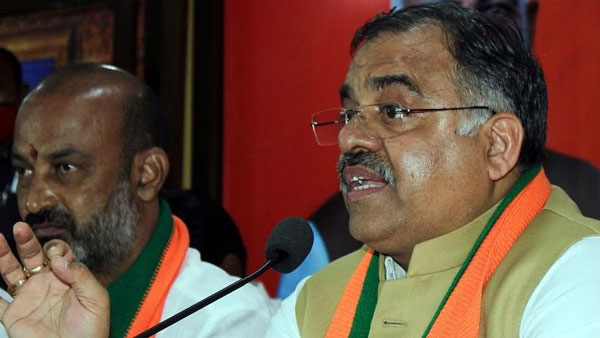 పార్టీని బలోపేతం చెయ్యాలని సూచన