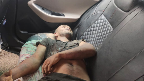 driver dead body found in ysrcp mlc ananthababus car-absconded after kins protest