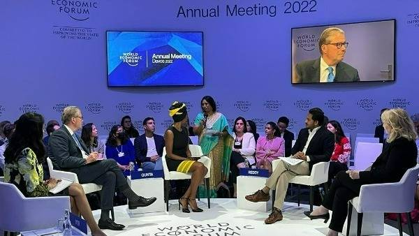 దావోస్ సదస్సులో కీలక చర్చ దావోస్ సదస్సులో కీలక చర్చ