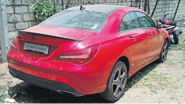 నిలకడగా బాధితురాలి ఆరోగ్య పరిస్థితి నిలకడగా బాధితురాలి ఆరోగ్య పరిస్థితి