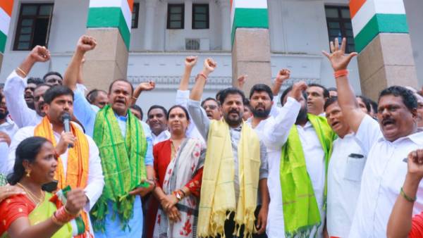 పలానా నియోజకవర్గం కావాలని అడుగను.. ప్రజల నిర్ణయం మేరకు ముందుకు వెళ్లానన్న విజయారెడ్డి పలానా నియోజకవర్గం కావాలని అడుగను.. ప్రజల నిర్ణయం మేరకు ముందుకు వెళ్లానన్న విజయారెడ్డి