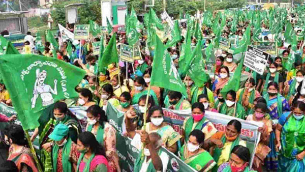 స్థానికులు కానివారంతా ఉద్యమ నాయకులయ్యారు!! స్థానికులు కానివారంతా ఉద్యమ నాయకులయ్యారు!!