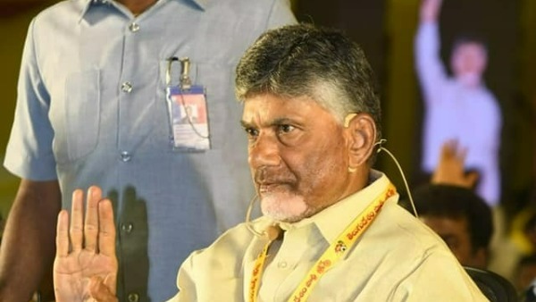 పవన్ వ్యాఖ్యలతో టీడీపీ, జనసేన నాయకుల వాగ్బాణాలు పవన్ వ్యాఖ్యలతో టీడీపీ, జనసేన నాయకుల వాగ్బాణాలు