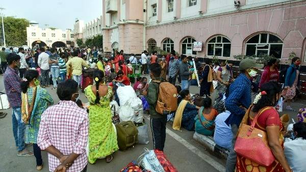 కరోనా మార్గదర్శకాలను పాటించాలని కేంద్రం సూచన 