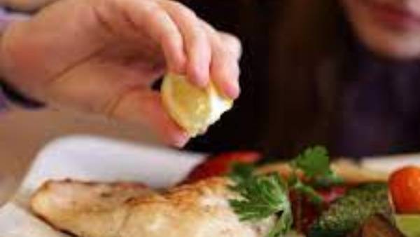  కొర్రమీనులో ఆరాఖిడోనిక్‌ ఆమ్లం. గాయాలైనప్పుడు రక్తం తొందరగా గడ్డకట్టించే స్వభావం..