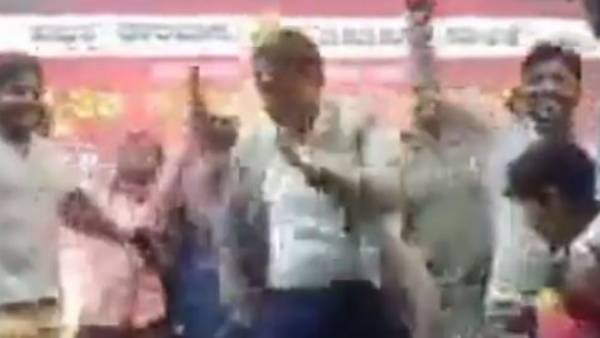 ఐఏఎస్ డ్యాన్స్